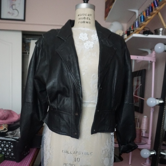 Vintage 90’s cropped leather jacket authentic leather - Picture 1 of 12